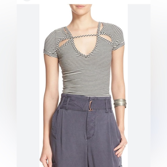 Free People M Striped Chest Cut Out Blue Tan Short Sleeve Top - Picture 2 of 6